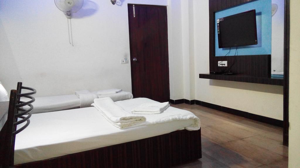 העיר בנגלור Hotel Richmond Residency מראה חיצוני תמונה