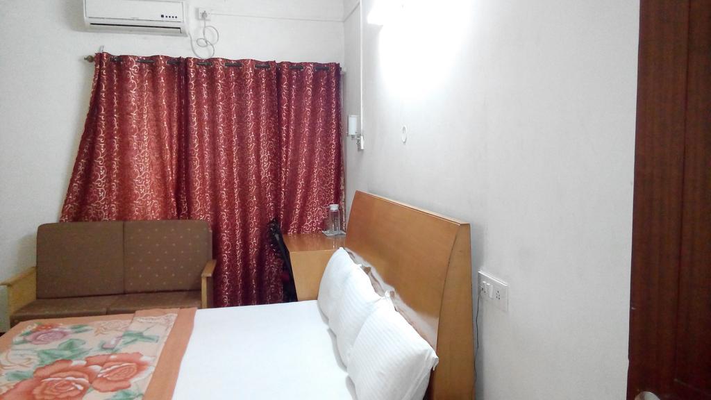 העיר בנגלור Hotel Richmond Residency חדר תמונה